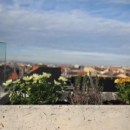 360 Panorama • Rooftop Jacuzzi • Downtown Luxury Budapeszt