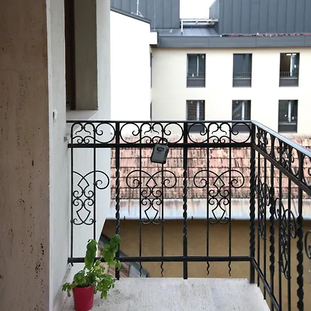 360 Panorama • Rooftop Jacuzzi • Downtown Luxury Budapeszt